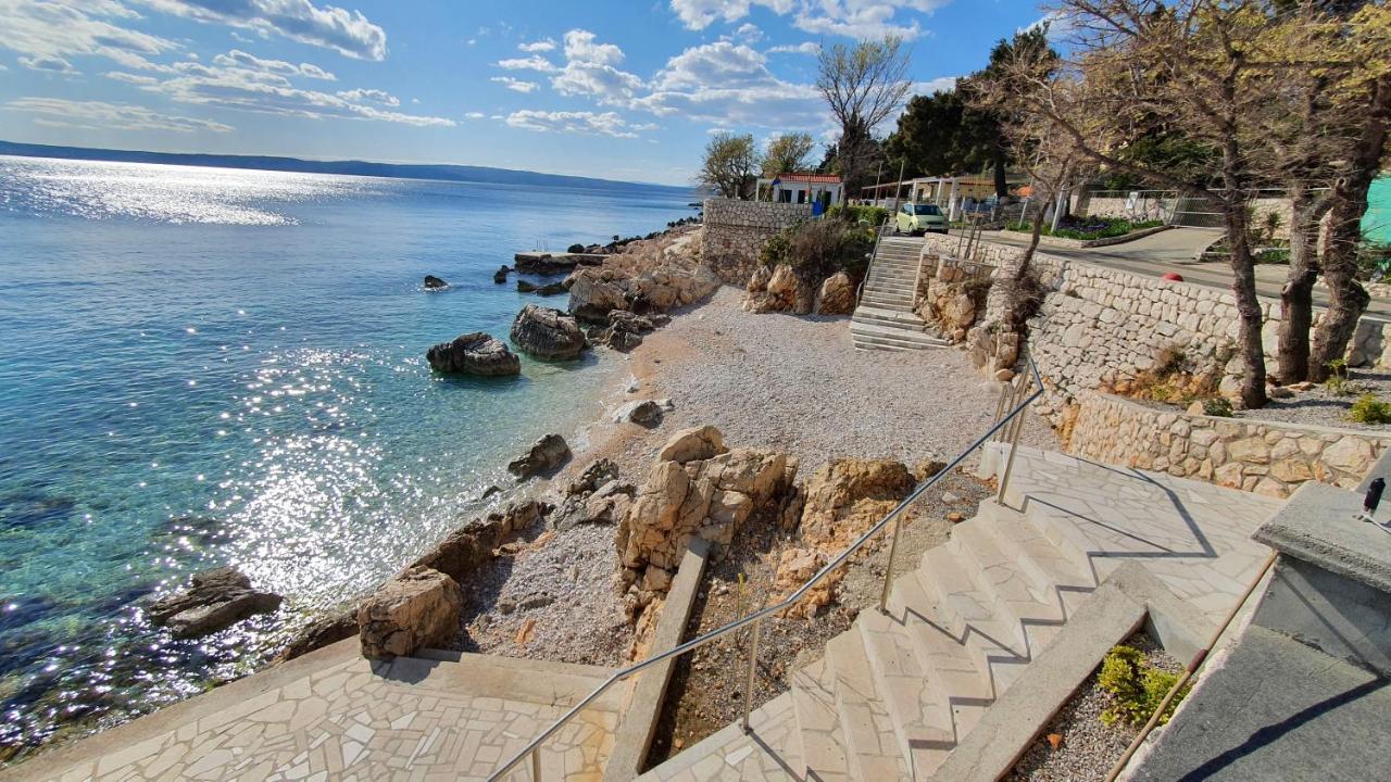 Sea Side Apartments 4* Нови Винодолски Екстериор снимка