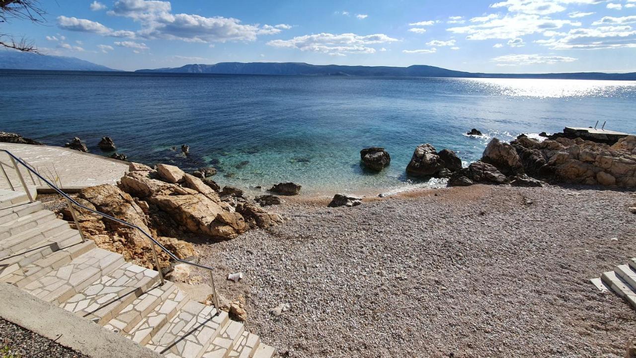 Sea Side Apartments 4* Нови Винодолски Екстериор снимка