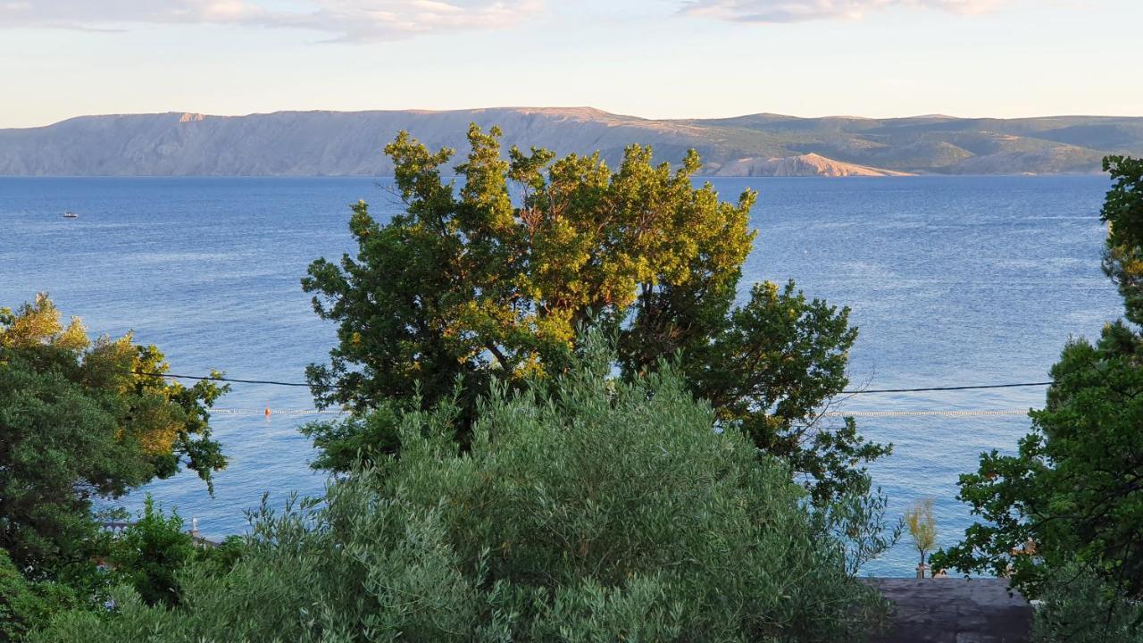 Sea Side Apartments 4* Нови Винодолски Екстериор снимка