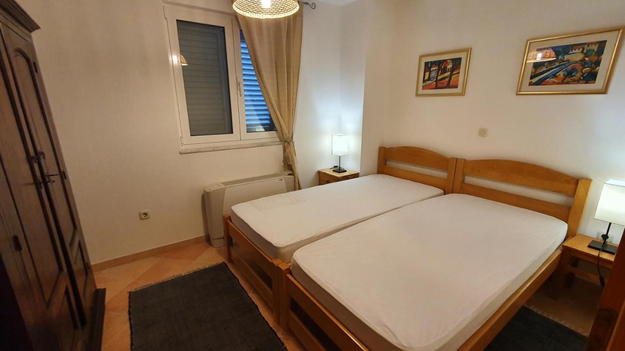 Sea Side Apartments 4* Нови Винодолски Екстериор снимка