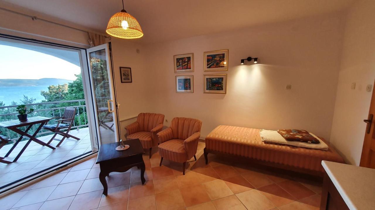 Sea Side Apartments 4* Нови Винодолски Екстериор снимка