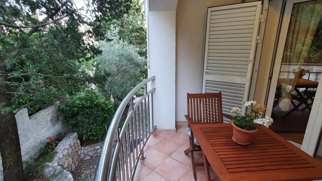 Sea Side Apartments 4* Нови Винодолски Екстериор снимка