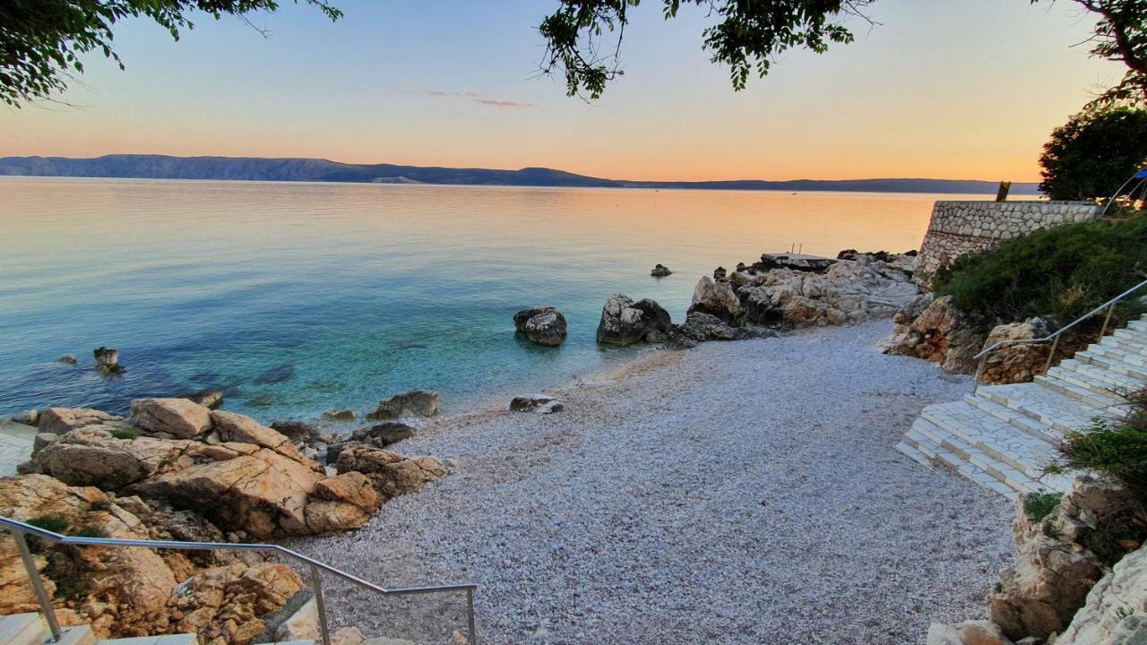 Sea Side Apartments 4* Нови Винодолски Екстериор снимка
